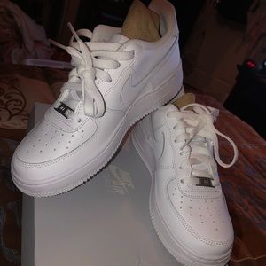 Nike Air Force 1